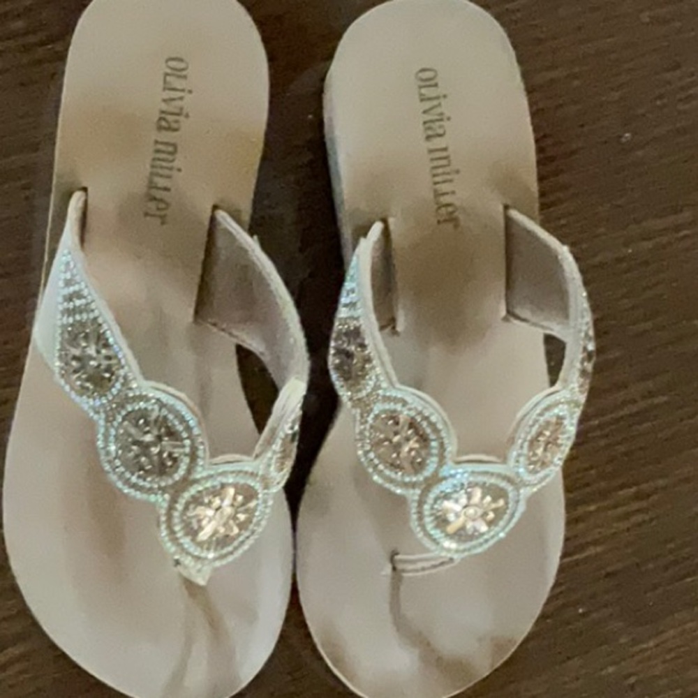 Pretty Gold Blingy Sandals
